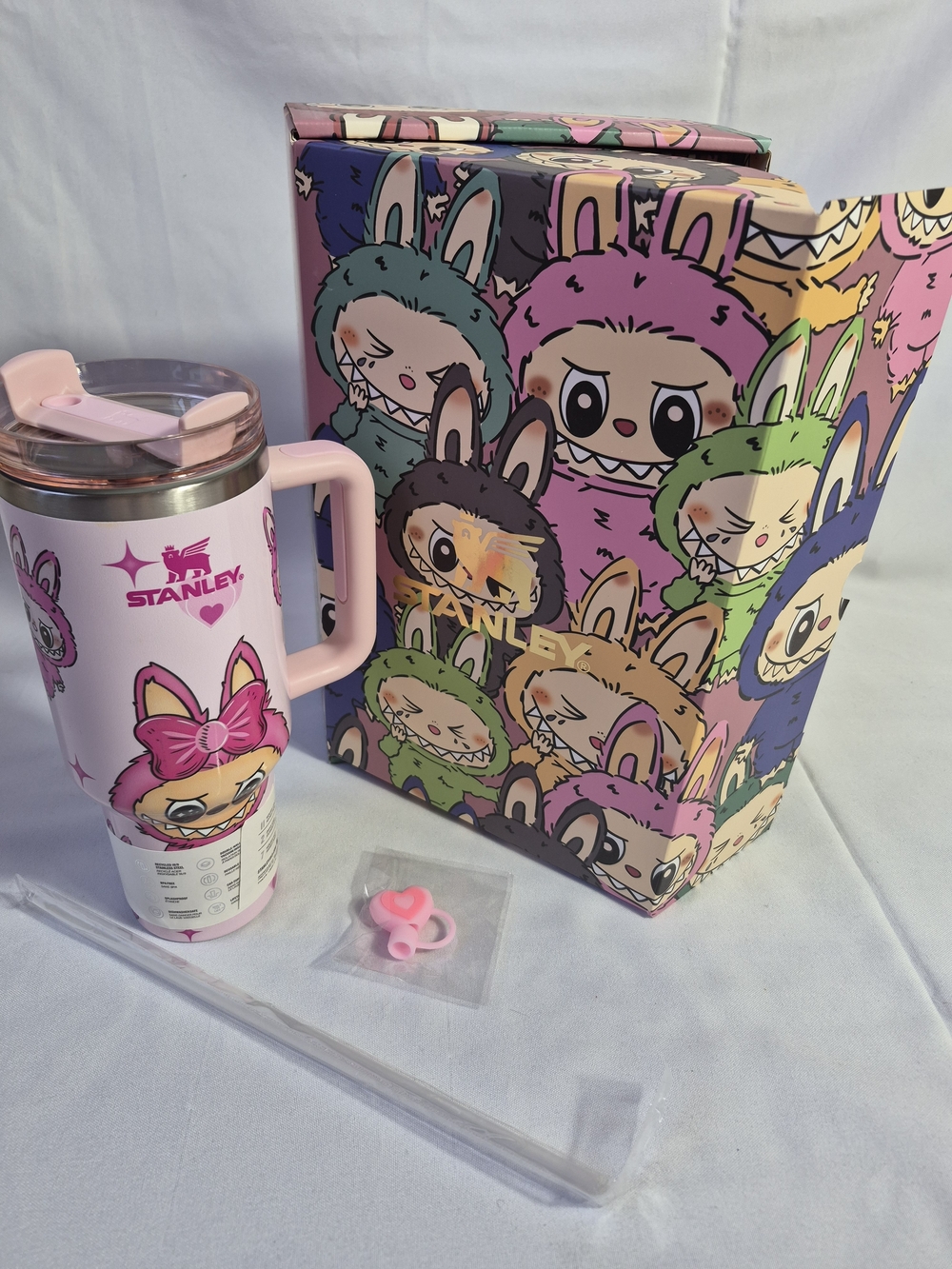 New RARE very Limited Edition Stanley/Labubu The Monsters H2.0 Tumbler – 40oz